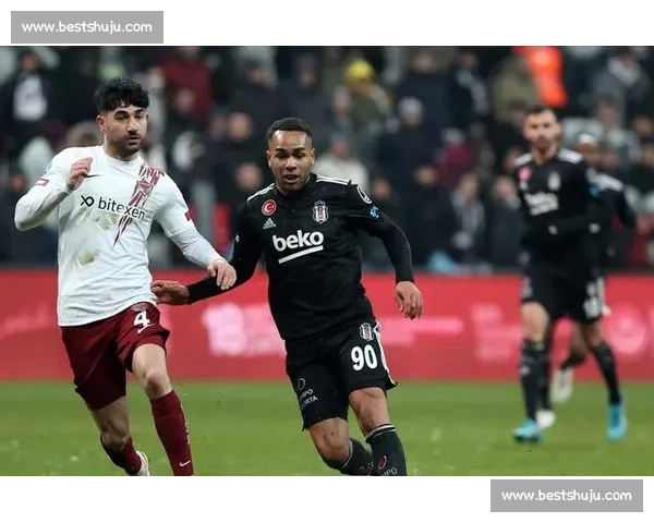 官宣！多伦多提前两年解约 34 岁意大利锋霸：薪资空间腾挪背后的重建信号