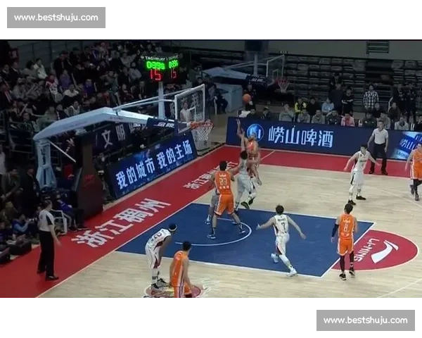 文旅市集 “助攻” 浙 BA：赛场热辣 市集飘香