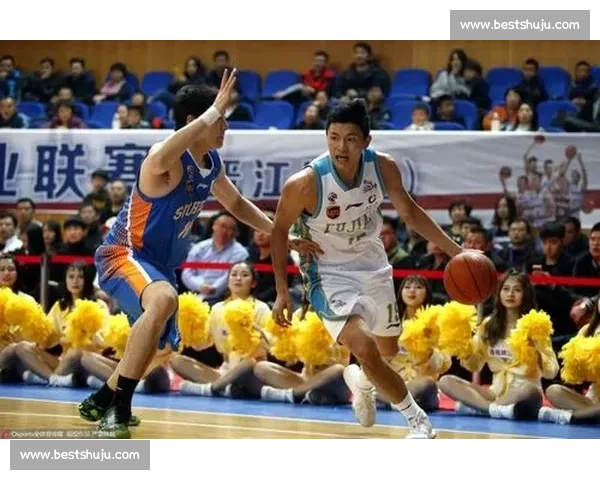 福建浔兴男篮俱乐部杯火力全开 高效进攻彰显新赛季潜力