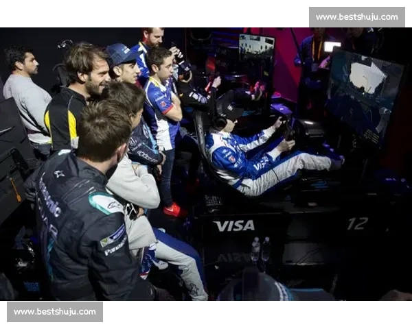 看他们如何征服赛道！F1电竞新人赛，等你来围观