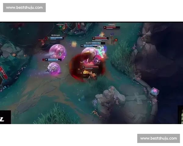 热血集结，为梦而战，英雄联盟手游战队出征，不负韶华！